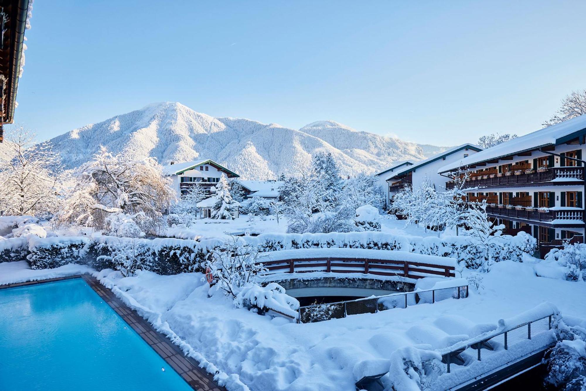 Spa & Resort Bachmair Weissach, Luxury Family Resort Rotta Exterior foto